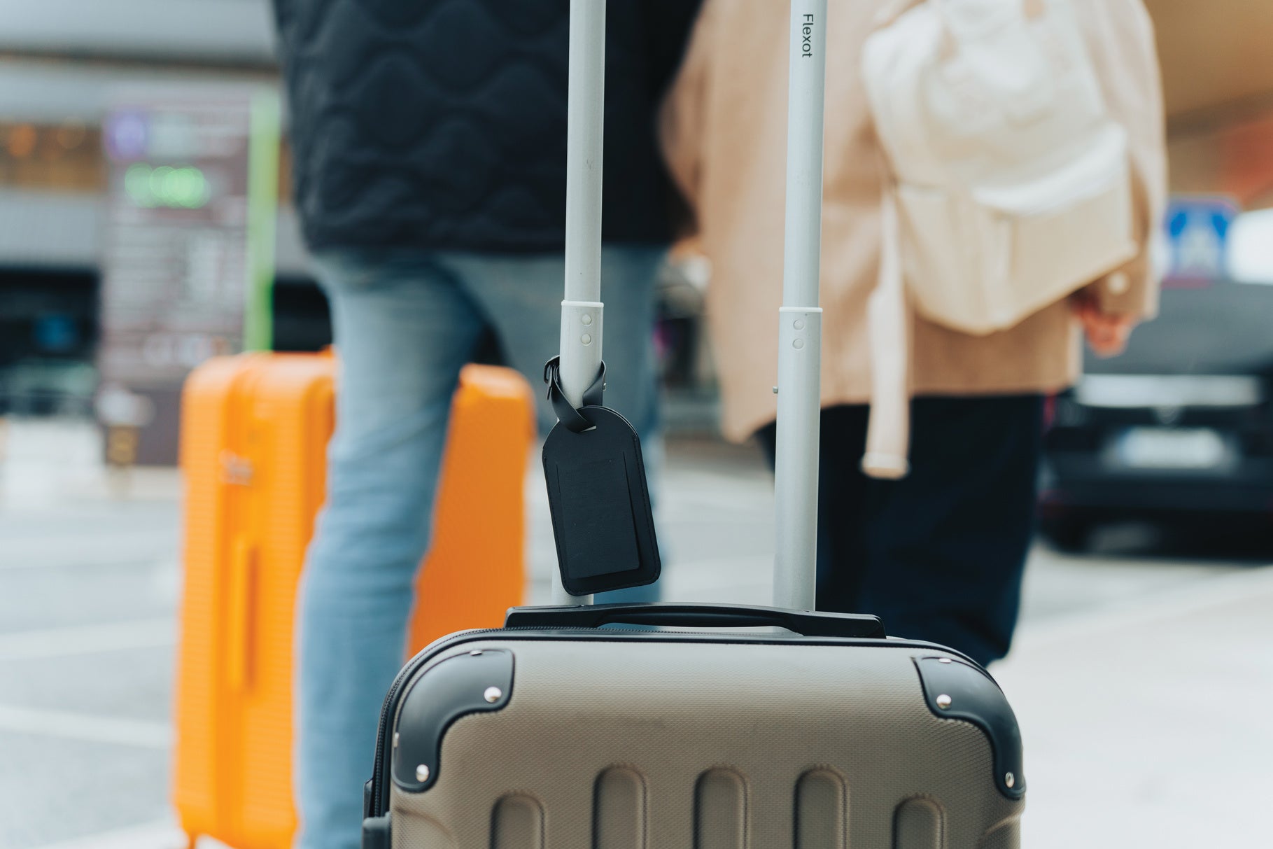 Globefind Dual while travelling