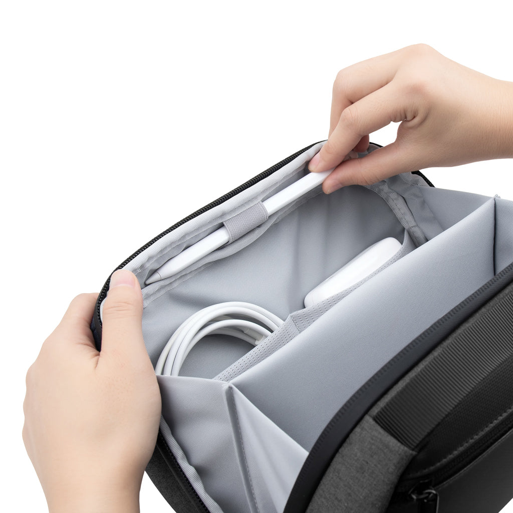 First Class All-in-One Travel Case