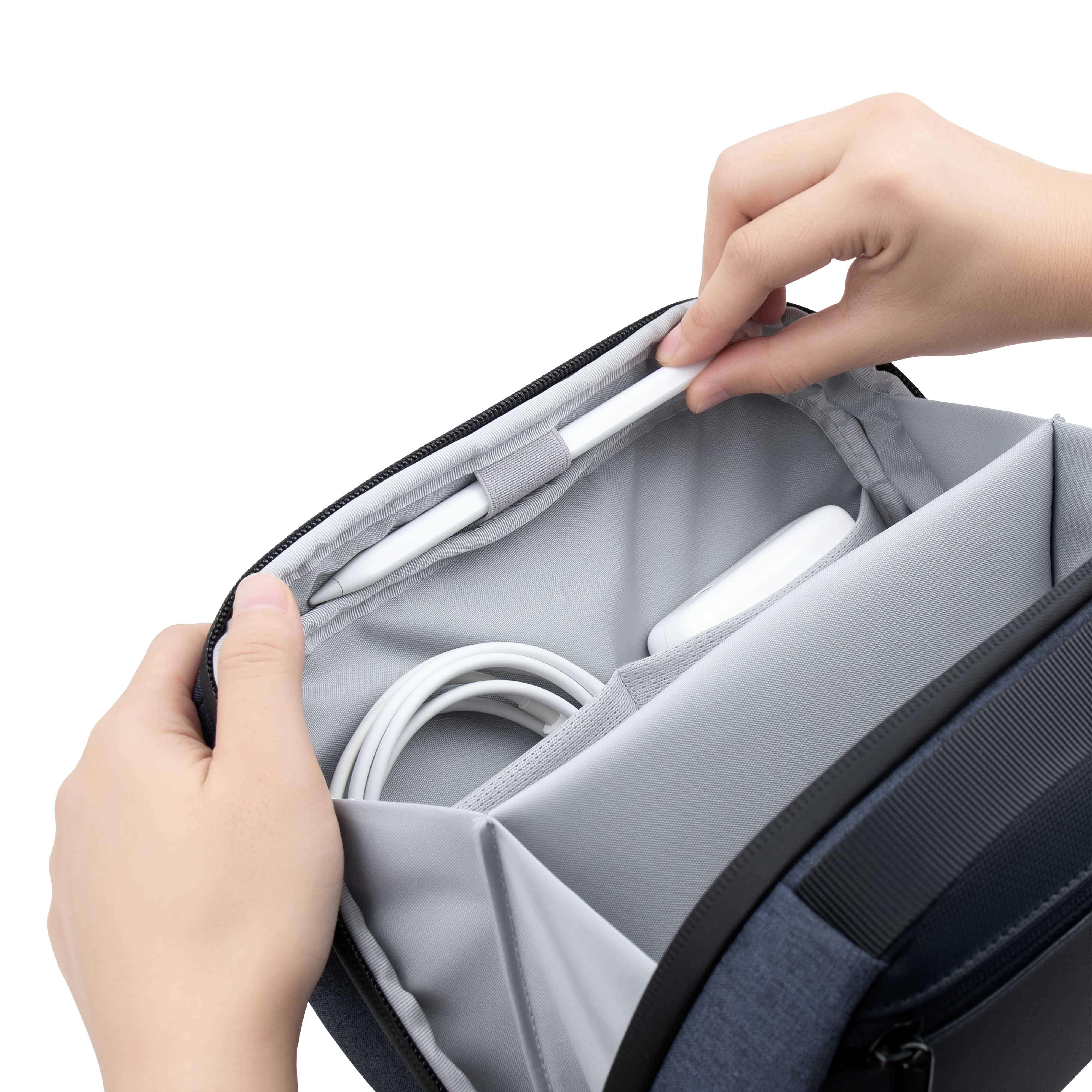 First Class All-in-One Travel Case